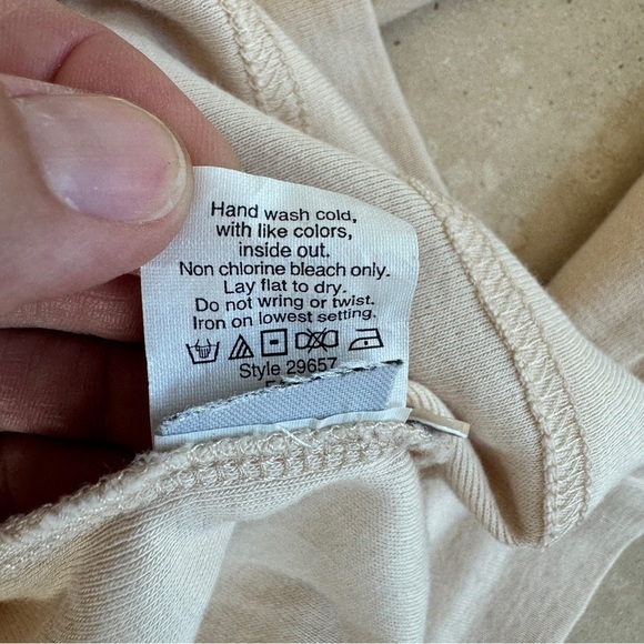 J Crew Light Beige Long Sleeve Ruffle Front Sequin Button Up Women Sz S Cardigan - Picture 14 of 14